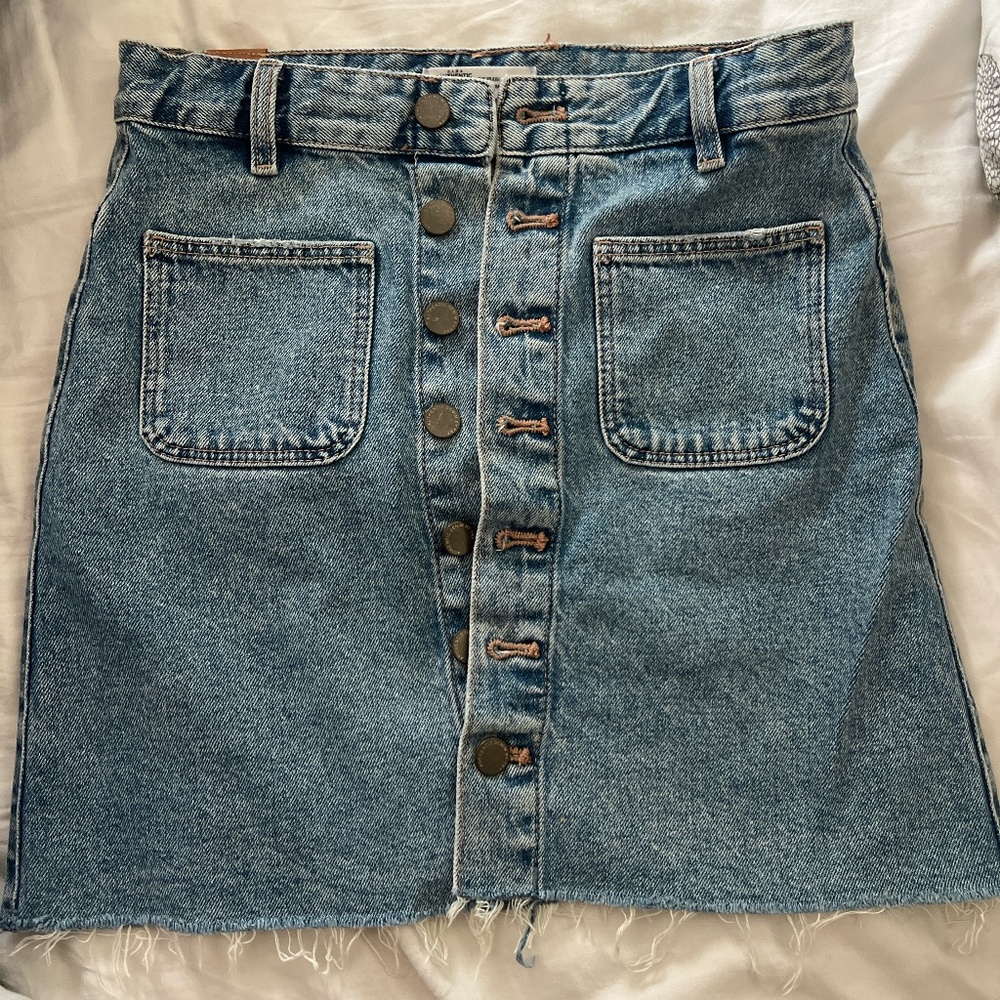 Zara denim button skirt